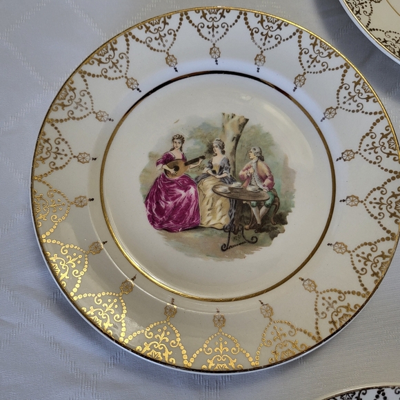 Fancy Plates for Wall Decor - Picture 4 of 11